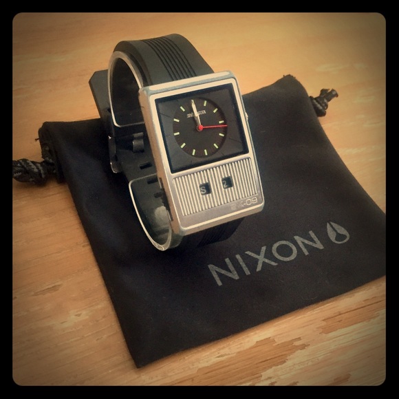 Nixon Other - 💥Nixon Watch Rare The Score SK-09- ...To Revert💥